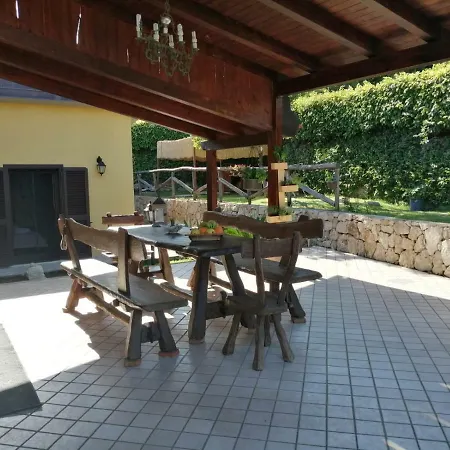 A Casa Di Nella * Formia