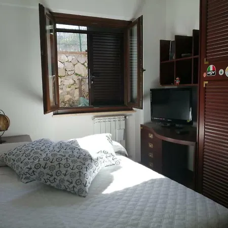 Gæstehus A Casa Di Nella Formia
